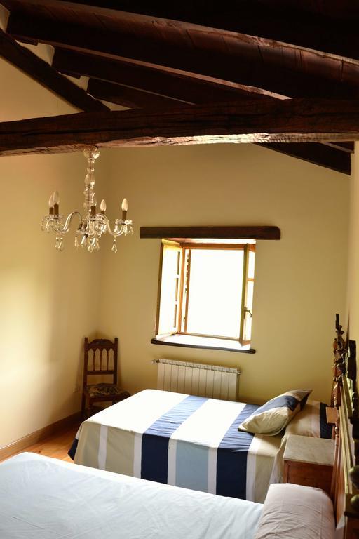 Caserio Gaztelu Quarto foto